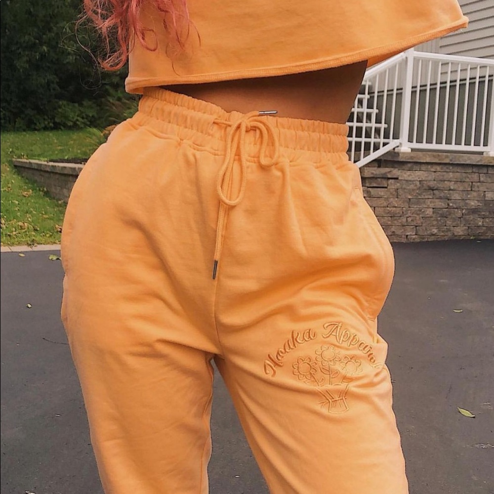 HOAKA apparel joggers